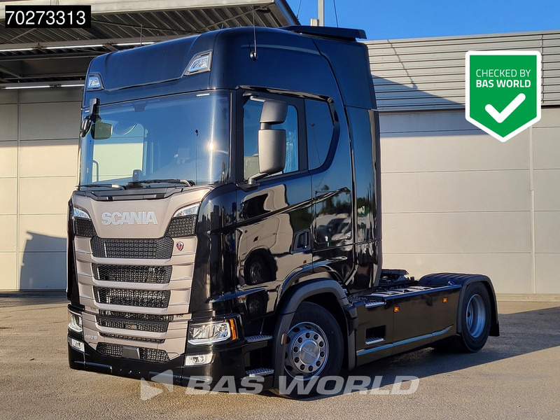 Scania S460 4X2 NEW! Retarder ACC Navi Standklima 2X Tanks - Nyergesvontató: 1 kép. Scania S460 4X2 NEW! Retarder ACC Navi Standklima 2X Tanks - Nyergesvontató: 1 kép.
