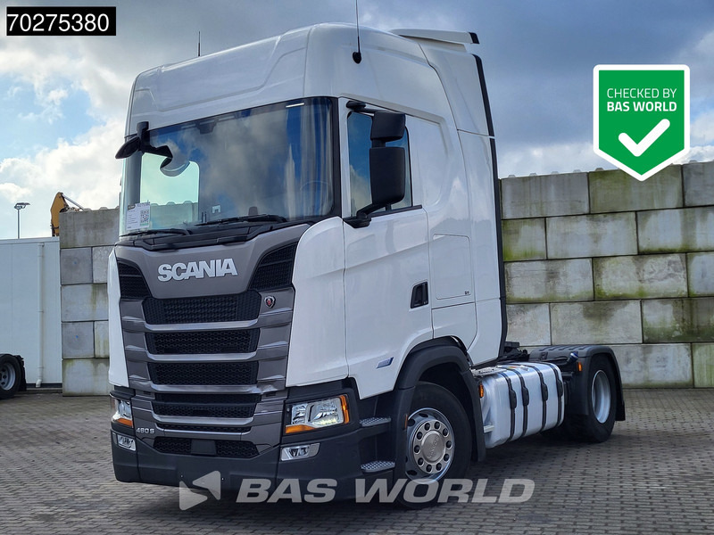 Scania S460 4X2 Retarder 2x Tanks ACC - Nyergesvontató: 1 kép. Scania S460 4X2 Retarder 2x Tanks ACC - Nyergesvontató: 1 kép.
