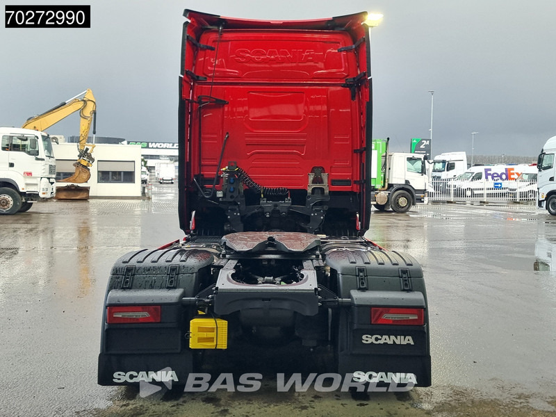 Scania S500 4X2 Retarder 2x Tanks StandKlima ACC LED - Nyergesvontató: 3 kép. Scania S500 4X2 Retarder 2x Tanks StandKlima ACC LED - Nyergesvontató: 3 kép.