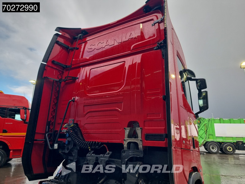 Scania S500 4X2 Retarder 2x Tanks StandKlima ACC LED - Nyergesvontató: 5 kép. Scania S500 4X2 Retarder 2x Tanks StandKlima ACC LED - Nyergesvontató: 5 kép.