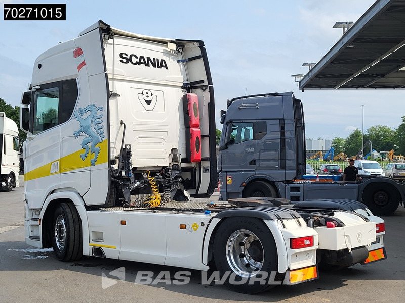 Scania S520 4X2 Full-Air! Retarder Hydraulik Standklima Alcoa - Nyergesvontató: 2 kép. Scania S520 4X2 Full-Air! Retarder Hydraulik Standklima Alcoa - Nyergesvontató: 2 kép.