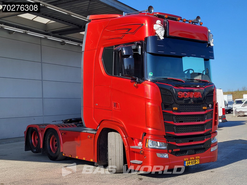 Scania S650 6X2 Retarder Euro 6 ACC Standklima - Nyergesvontató: 3 kép. Scania S650 6X2 Retarder Euro 6 ACC Standklima - Nyergesvontató: 3 kép.