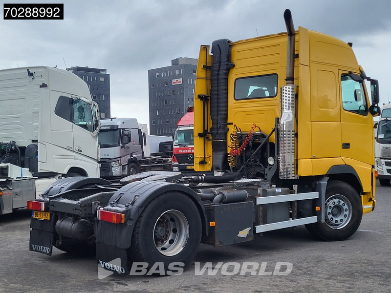 Volvo FH 380 4X2 NL-Truck Compressor Euro 3 - Nyergesvontató: 5 kép. Volvo FH 380 4X2 NL-Truck Compressor Euro 3 - Nyergesvontató: 5 kép.