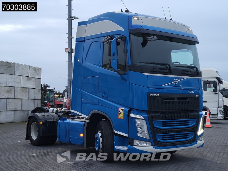 Volvo FH 420 4X2 VEB+ 2xTanks PTO - Nyergesvontató: 3 kép. Volvo FH 420 4X2 VEB+ 2xTanks PTO - Nyergesvontató: 3 kép.