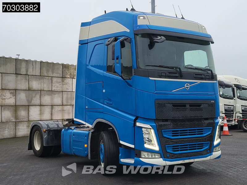 Volvo FH 420 4X2 VEB+ PTO 2xTanks Alcoa - Nyergesvontató: 3 kép. Volvo FH 420 4X2 VEB+ PTO 2xTanks Alcoa - Nyergesvontató: 3 kép.
