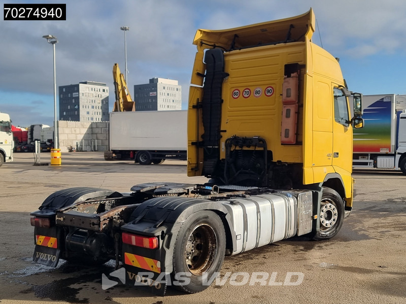 Volvo FH 420 898 4X2 2xTanks Xenon Euro 5 - Nyergesvontató: 5 kép. Volvo FH 420 898 4X2 2xTanks Xenon Euro 5 - Nyergesvontató: 5 kép.