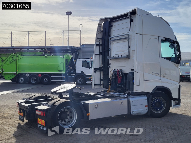 Volvo FH 420 FH 4X2 NL-Truck APK 04-2026 XL Hebesattel VEB+ Mega - Nyergesvontató: 5 kép. Volvo FH 420 FH 4X2 NL-Truck APK 04-2026 XL Hebesattel VEB+ Mega - Nyergesvontató: 5 kép.