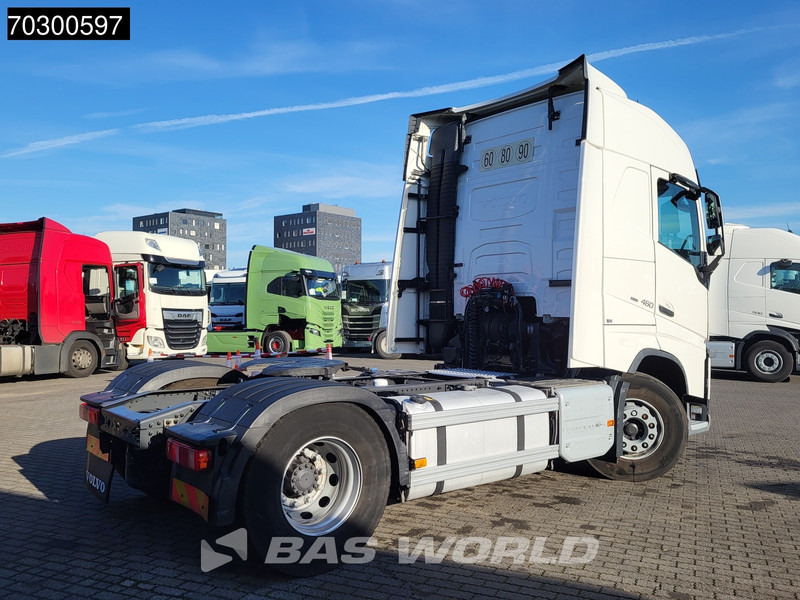 Volvo FH 460 4X2 VEB+ Euro 6 - Nyergesvontató: 5 kép. Volvo FH 460 4X2 VEB+ Euro 6 - Nyergesvontató: 5 kép.