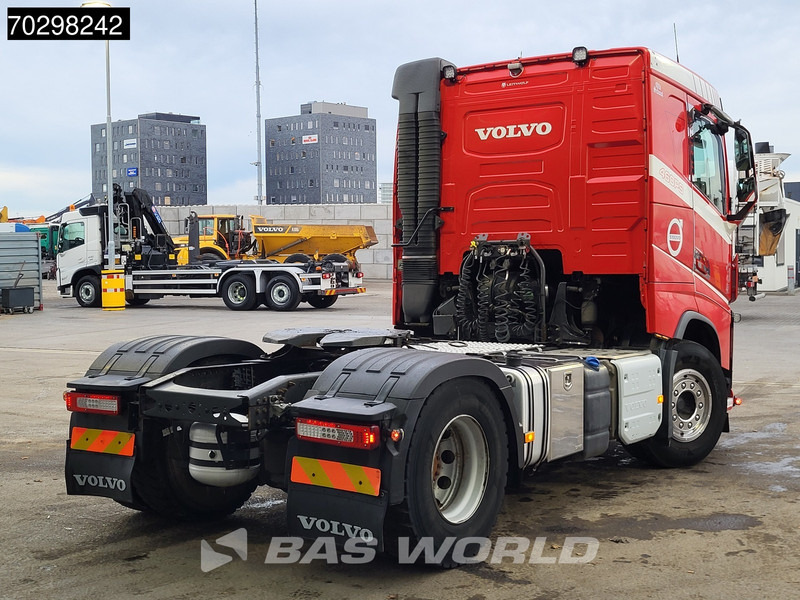 Volvo FH 460 4X2 VEB+ Hydraulik Euro 6 - Nyergesvontató: 5 kép. Volvo FH 460 4X2 VEB+ Hydraulik Euro 6 - Nyergesvontató: 5 kép.