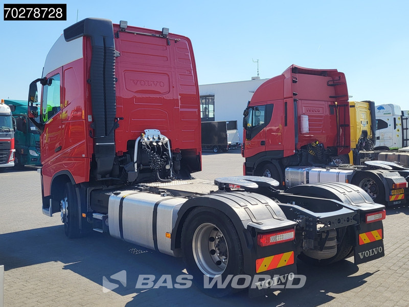 Volvo FH 460 4X2 VEB+ TC I-ParkCool Alcoa's ACC - Nyergesvontató: 2 kép. Volvo FH 460 4X2 VEB+ TC I-ParkCool Alcoa's ACC - Nyergesvontató: 2 kép.