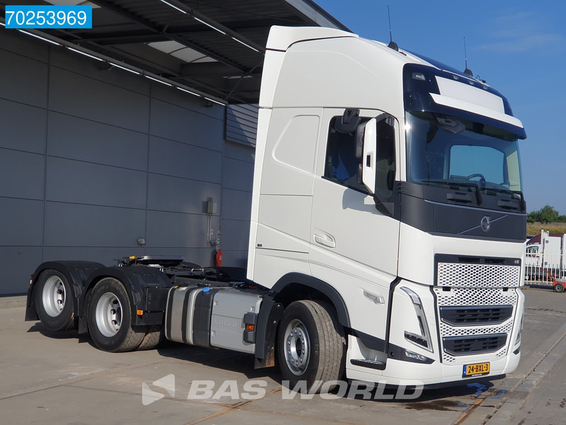 Volvo FH 460 6X2 NL-Truck VEB+ 2x Tanks ACC Navi - Nyergesvontató: 3 kép. Volvo FH 460 6X2 NL-Truck VEB+ 2x Tanks ACC Navi - Nyergesvontató: 3 kép.