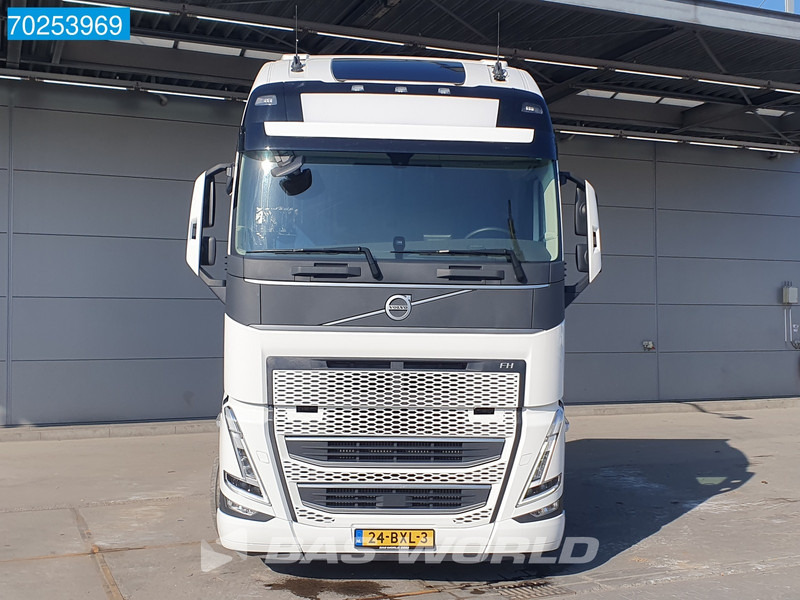 Volvo FH 460 6X2 NL-Truck VEB+ 2x Tanks ACC Navi - Nyergesvontató: 5 kép. Volvo FH 460 6X2 NL-Truck VEB+ 2x Tanks ACC Navi - Nyergesvontató: 5 kép.