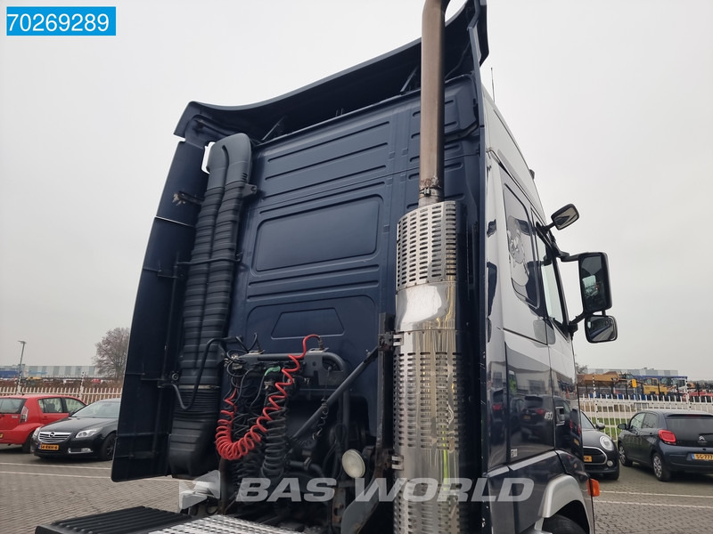 Volvo FH 460 6X2 NL-Truck VEB Manual Euro 3 - Nyergesvontató: 5 kép. Volvo FH 460 6X2 NL-Truck VEB Manual Euro 3 - Nyergesvontató: 5 kép.