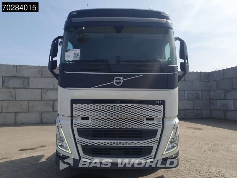 Volvo FH 500 4X2 VEB+ 2xTanks I-ParkCool Euro 6 - Nyergesvontató: 5 kép. Volvo FH 500 4X2 VEB+ 2xTanks I-ParkCool Euro 6 - Nyergesvontató: 5 kép.