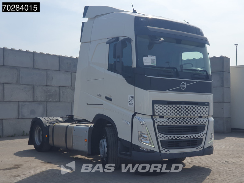 Volvo FH 500 4X2 VEB+ 2xTanks I-ParkCool Euro 6 - Nyergesvontató: 3 kép. Volvo FH 500 4X2 VEB+ 2xTanks I-ParkCool Euro 6 - Nyergesvontató: 3 kép.