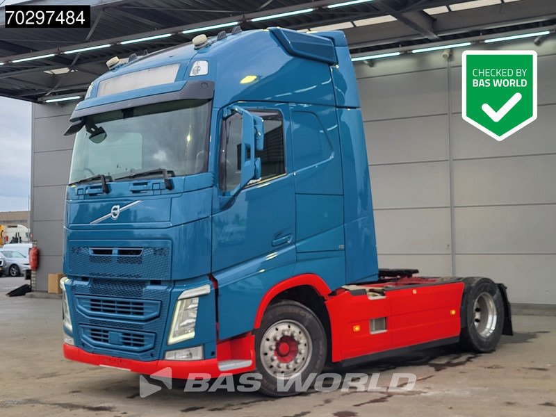 Volvo FH 500 4X2 XL I-ParkCool 2xTanks Euro 6 - Nyergesvontató: 1 kép. Volvo FH 500 4X2 XL I-ParkCool 2xTanks Euro 6 - Nyergesvontató: 1 kép.