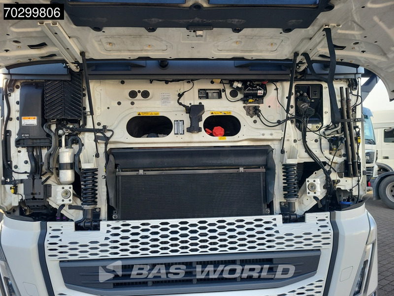 Nyergesvontató Volvo FH 500 FH 4X2 XL VEB+ 2x Tanks ACC LED ADR: 12 kép.