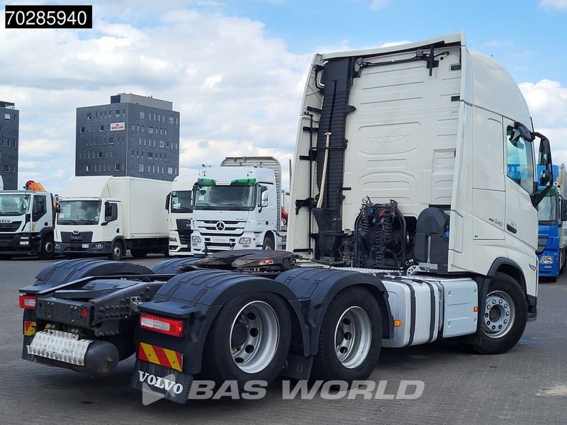 Volvo FH 540 FH 6X2 XL Retarder 2xTanks Liftachse ACC LED Euro 6 - Nyergesvontató: 5 kép. Volvo FH 540 FH 6X2 XL Retarder 2xTanks Liftachse ACC LED Euro 6 - Nyergesvontató: 5 kép.