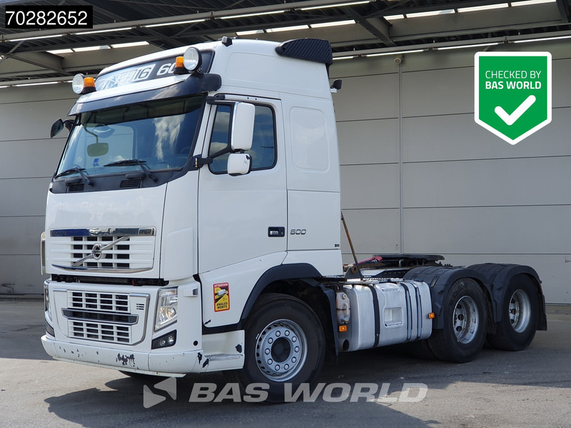 Volvo FH16 600 FH16 6X4 Retarder VEB+ 2x Tanks Hydraulik Euro 5 - Nyergesvontató: 1 kép. Volvo FH16 600 FH16 6X4 Retarder VEB+ 2x Tanks Hydraulik Euro 5 - Nyergesvontató: 1 kép.