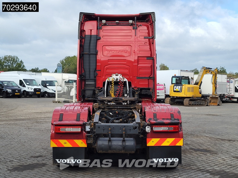 Volvo FH16 750 6X4 Retarder VEB+ Full-Air Liftachse Workremote Euro 6 - Nyergesvontató: 3 kép. Volvo FH16 750 6X4 Retarder VEB+ Full-Air Liftachse Workremote Euro 6 - Nyergesvontató: 3 kép.