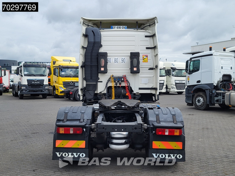 Volvo FM 460 4X2 LXL Hydraulic Euro 6 - Nyergesvontató: 5 kép. Volvo FM 460 4X2 LXL Hydraulic Euro 6 - Nyergesvontató: 5 kép.