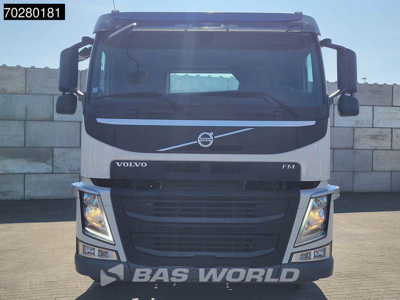 Volvo FM 460 4X2 Retarder Euro 6 - Nyergesvontató: 5 kép. Volvo FM 460 4X2 Retarder Euro 6 - Nyergesvontató: 5 kép.
