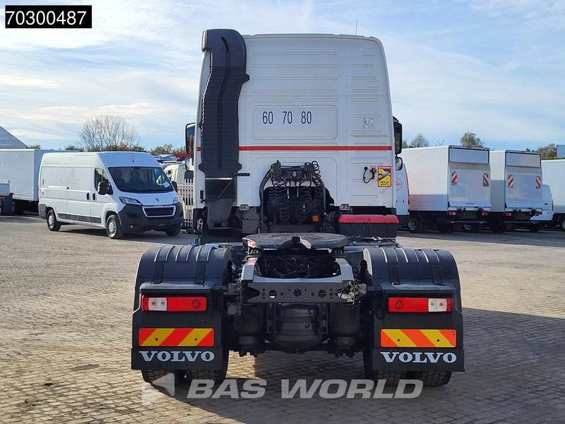 Volvo FM 500 4X2 LXL VEB+ - Nyergesvontató: 3 kép. Volvo FM 500 4X2 LXL VEB+ - Nyergesvontató: 3 kép.