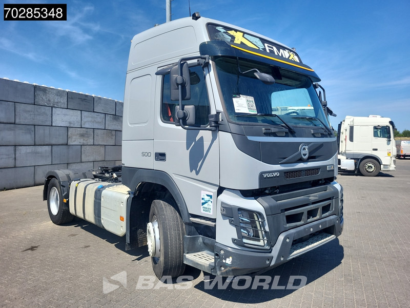 Volvo FMX 500 4X2 Retarder Hydrauliek Euro 6 - Nyergesvontató: 2 kép. Volvo FMX 500 4X2 Retarder Hydrauliek Euro 6 - Nyergesvontató: 2 kép.