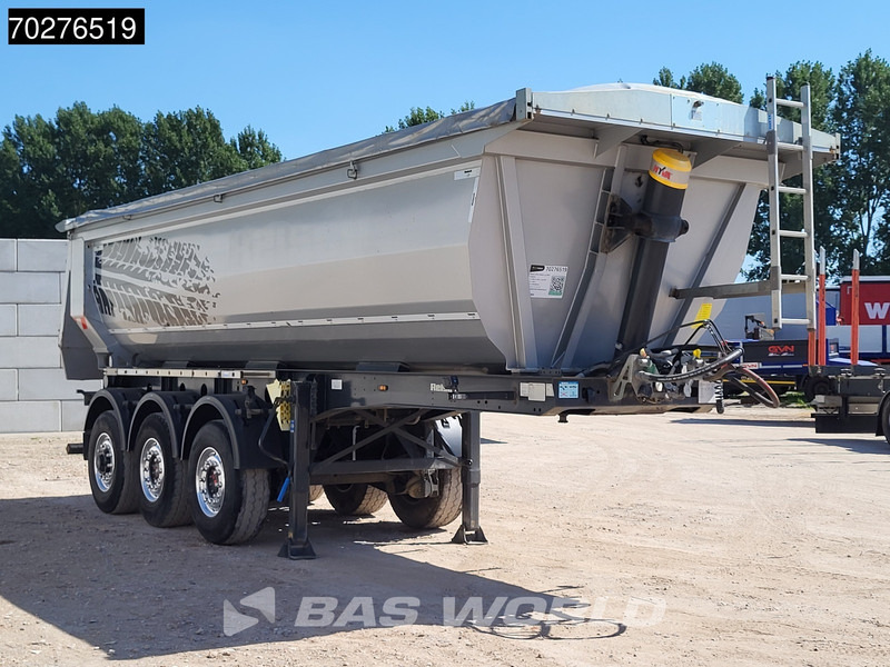 Reisch R24-RHKS-3-SR07 3 axles TRAK Hydrodrive 28M3 Liftachse - Félpótkocsi billenőplatós: 3 kép. Reisch R24-RHKS-3-SR07 3 axles TRAK Hydrodrive 28M3 Liftachse - Félpótkocsi billenőplatós: 3 kép.