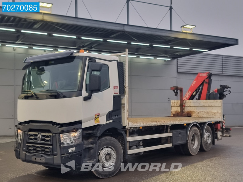 Renault C 380 6X2 Fassi F155A.0.23 E-ACTIVE Remote Control Euro 6 - Platós teherautó, Darus autó: 2 kép. Renault C 380 6X2 Fassi F155A.0.23 E-ACTIVE Remote Control Euro 6 - Platós teherautó, Darus autó: 2 kép.