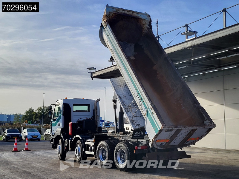 Renault Kerax 460 8X4 Steel Tipper Retarder Big-Axle Steelsuspension Euro 5 - Billenőplatós teherautó: 2 kép. Renault Kerax 460 8X4 Steel Tipper Retarder Big-Axle Steelsuspension Euro 5 - Billenőplatós teherautó: 2 kép.