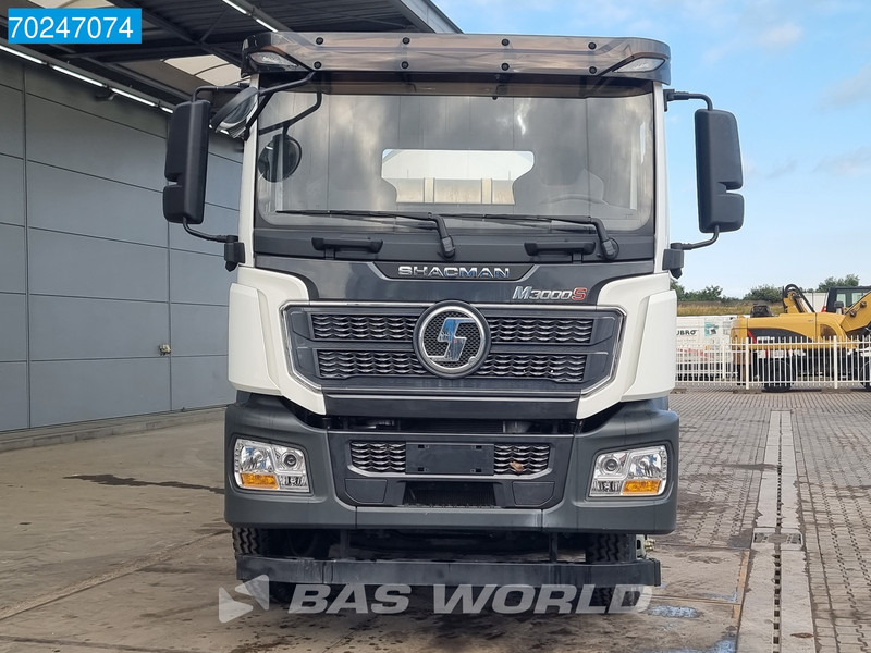 SHACMAN M3000 S 8X4 NEW! 8m3 Liebherr Mixer Big-Axle Steelsuspension - Betonmixer: 5 kép. SHACMAN M3000 S 8X4 NEW! 8m3 Liebherr Mixer Big-Axle Steelsuspension - Betonmixer: 5 kép.