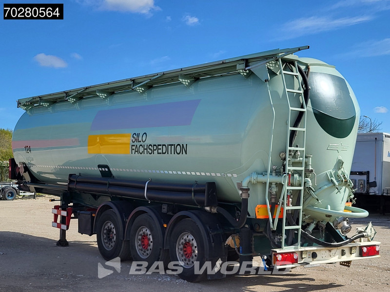 SPITZER SK2753CALGGVS 3 axles ADR 55m3 1 Comp. Gefahrgut KIP-Silo - Tartályos félpótkocsi: 2 kép. SPITZER SK2753CALGGVS 3 axles ADR 55m3 1 Comp. Gefahrgut KIP-Silo - Tartályos félpótkocsi: 2 kép.