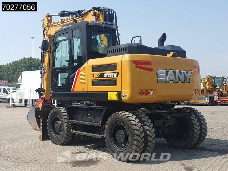 Sany SY155 W - Gumikerekes kotró: 2 kép. Sany SY155 W - Gumikerekes kotró: 2 kép.