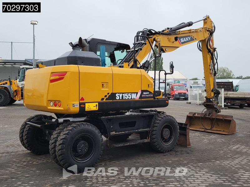 Sany SY155 W - Gumikerekes kotró: 5 kép. Sany SY155 W - Gumikerekes kotró: 5 kép.