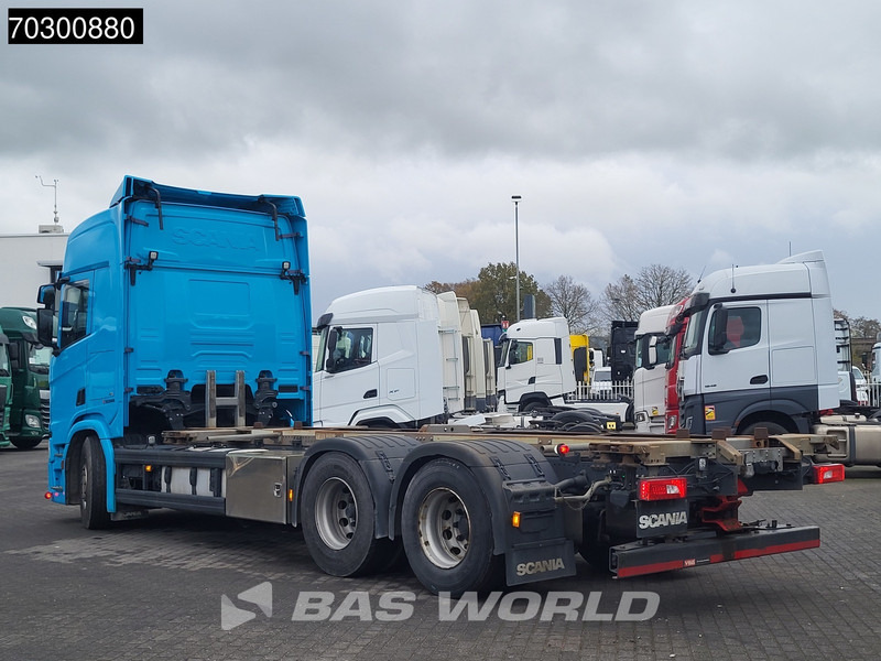 Scania R500 R 6X2 Full Air suspension Retarder Lift Axle Automatic Leather seats Euro 6 - Cserefelépítményes teherautó: 2 kép. Scania R500 R 6X2 Full Air suspension Retarder Lift Axle Automatic Leather seats Euro 6 - Cserefelépítményes teherautó: 2 kép.