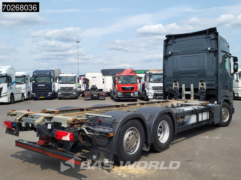 Scania S540 6X2 Retarder Euro 6 ACC Navi ADR Euro 6 - Cserefelépítményes teherautó: 5 kép. Scania S540 6X2 Retarder Euro 6 ACC Navi ADR Euro 6 - Cserefelépítményes teherautó: 5 kép.