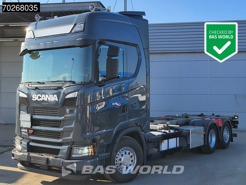 Scania S540 6X2 Retarder Full Air CS20H LED Euro 6 - Cserefelépítményes teherautó: 1 kép. Scania S540 6X2 Retarder Full Air CS20H LED Euro 6 - Cserefelépítményes teherautó: 1 kép.