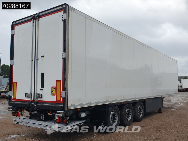 Schmitz Cargobull SCB*S3B 3 axles Doppelverdampfer Tailgate Palettenkasten Blumenbreit LBW - Félpótkocsi hűtős: 5 kép. Schmitz Cargobull SCB*S3B 3 axles Doppelverdampfer Tailgate Palettenkasten Blumenbreit LBW - Félpótkocsi hűtős: 5 kép.
