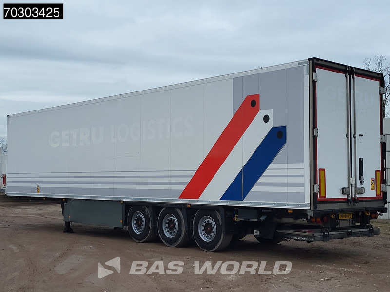 Schmitz Cargobull SCB*S3B TUV 06/26 Tailgate Bi-Temp Lifting Axle Flower Width - Félpótkocsi hűtős: 2 kép. Schmitz Cargobull SCB*S3B TUV 06/26 Tailgate Bi-Temp Lifting Axle Flower Width - Félpótkocsi hűtős: 2 kép.
