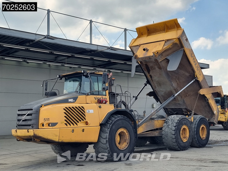 Volvo A40 E - Csuklós dömper: 2 kép. Volvo A40 E - Csuklós dömper: 2 kép.