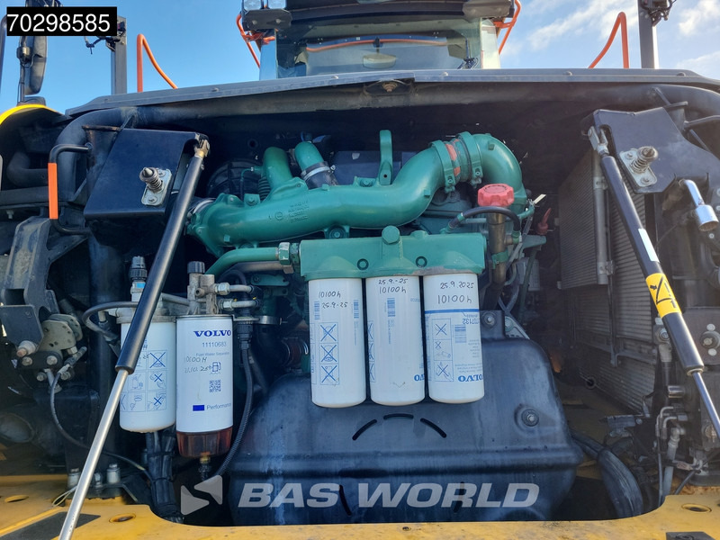 Volvo A60 H lízing Volvo A60 H: 16 kép.