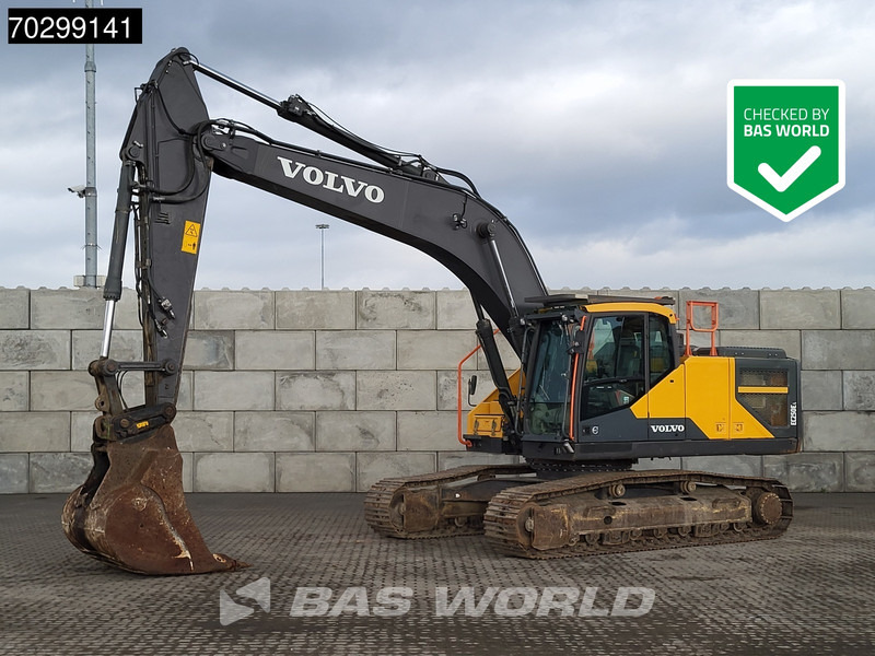 Volvo EC250 E L - Lánctalpas kotró: 1 kép. Volvo EC250 E L - Lánctalpas kotró: 1 kép.