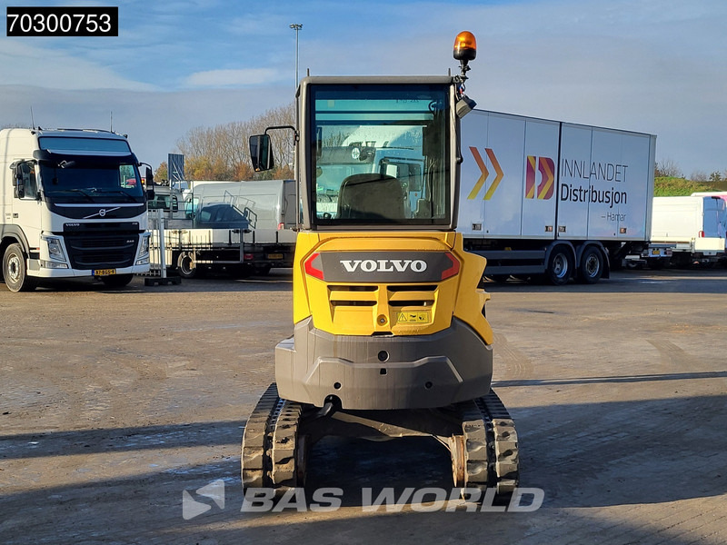 Volvo ECR25 D - Minikotró: 5 kép. Volvo ECR25 D - Minikotró: 5 kép.