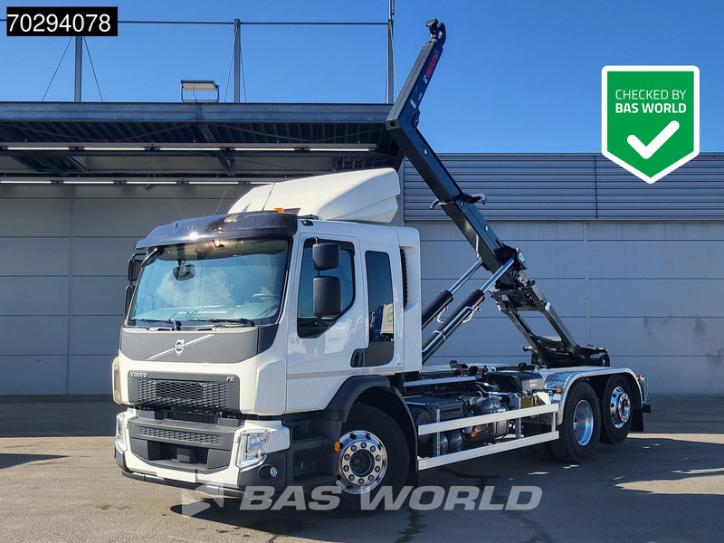 Volvo FE 320 6X2 NEW HIAB 21Tons Abrollkipper Lift+Lenkachse Automatic Euro 6 - Horgos rakodó teherautó: 1 kép. Volvo FE 320 6X2 NEW HIAB 21Tons Abrollkipper Lift+Lenkachse Automatic Euro 6 - Horgos rakodó teherautó: 1 kép.