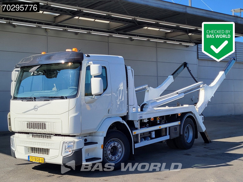 Volvo FE 320 FE 4X2 NL-Truck Low Mileage 14 tons Hyva-Lift Automatic Euro 6 - Konténerszállító: 1 kép. Volvo FE 320 FE 4X2 NL-Truck Low Mileage 14 tons Hyva-Lift Automatic Euro 6 - Konténerszállító: 1 kép.