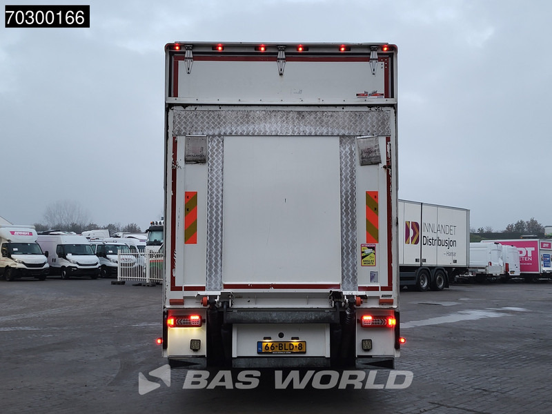 Volvo FH 420 FH 4X2 3.000kg Tailgate Full Air suspension Automatic VEB+ Euro 6 - Dobozos felépítményű teherautó: 3 kép. Volvo FH 420 FH 4X2 3.000kg Tailgate Full Air suspension Automatic VEB+ Euro 6 - Dobozos felépítményű teherautó: 3 kép.