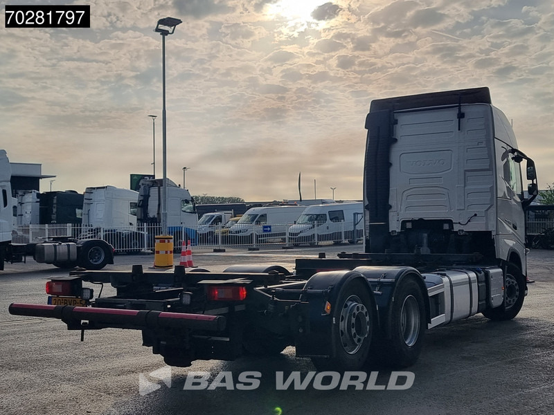 Volvo FH 460 6X2 NL-Truck BDF ACC Liftasche VEB+ Euro 6 - Cserefelépítményes teherautó: 5 kép. Volvo FH 460 6X2 NL-Truck BDF ACC Liftasche VEB+ Euro 6 - Cserefelépítményes teherautó: 5 kép.