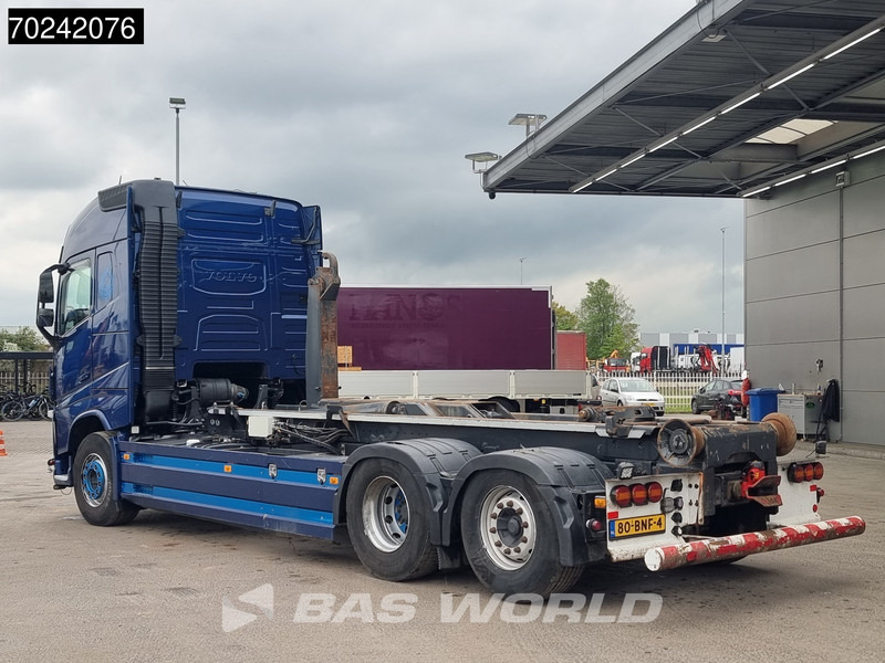 Volvo FH 500 6X2 BROKEN ENGINE VDL S-25-660 ACC Lift+Lenkachse Euro 6 - Horgos rakodó teherautó: 2 kép. Volvo FH 500 6X2 BROKEN ENGINE VDL S-25-660 ACC Lift+Lenkachse Euro 6 - Horgos rakodó teherautó: 2 kép.