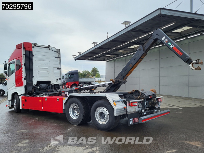 Volvo FH16 750 FH16 6X2 HIAB Multilift XR21S61 Hooklift Lift+steering Axle Automatic Euro 6 - Horgos rakodó teherautó: 2 kép. Volvo FH16 750 FH16 6X2 HIAB Multilift XR21S61 Hooklift Lift+steering Axle Automatic Euro 6 - Horgos rakodó teherautó: 2 kép.